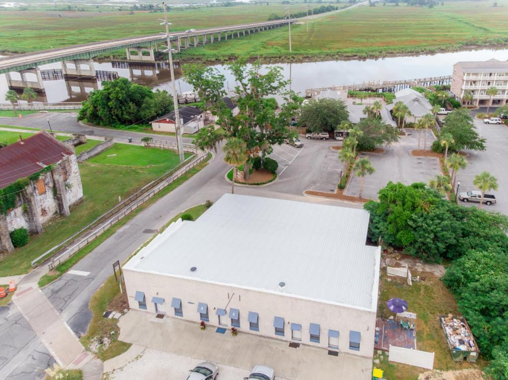 Darien Dockside Inn Εξωτερικό φωτογραφία