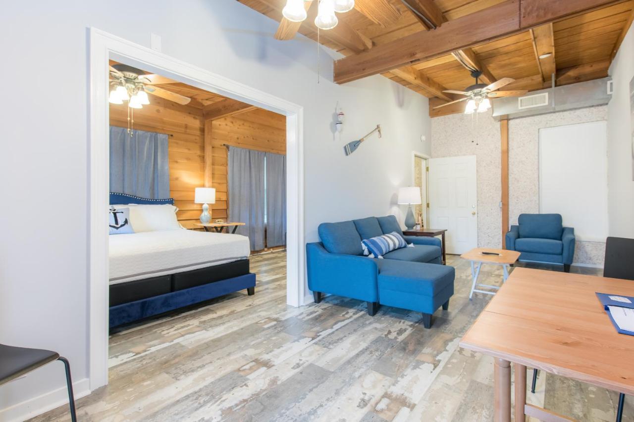 Darien Dockside Inn Εξωτερικό φωτογραφία